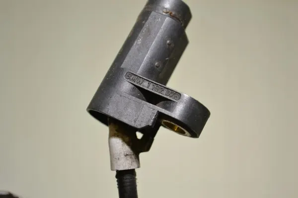 Sensor ABS Frontal E/D para BMW 7 E38 730i 740i 728i 735i 725tds image 7