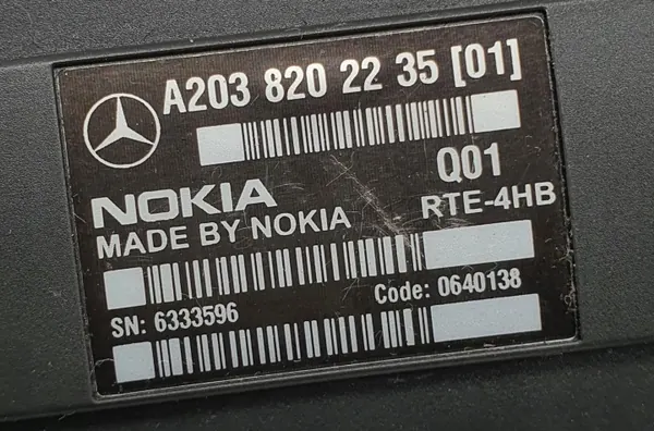 Auricular Mercedes W203 OEM A2038202235 - Usado image 5