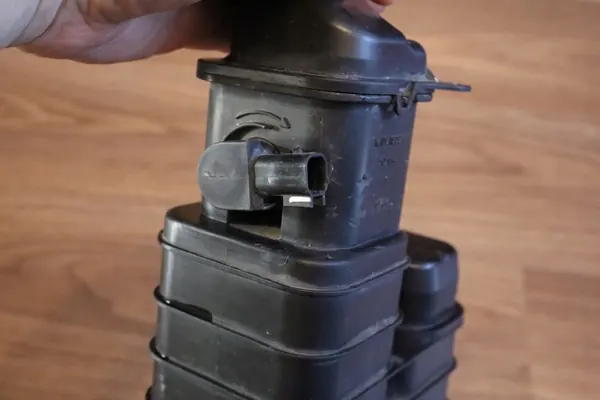 Kraftstoffdampffilter OEM 22870105 für Camaro image 3