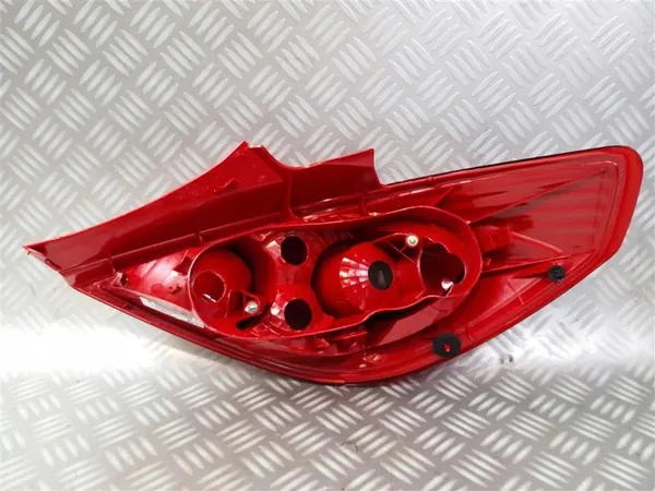 Lámpara trasera izquierda Opel Corsa D 2006-2014 image 2