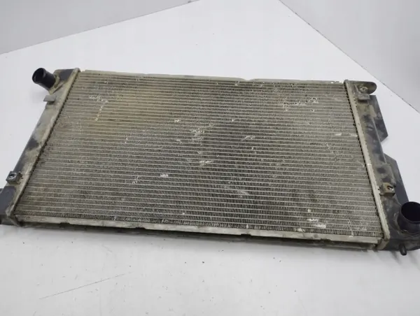 Radiator Toyota Avensis T250 2004 OEM MN4221326372 image 4