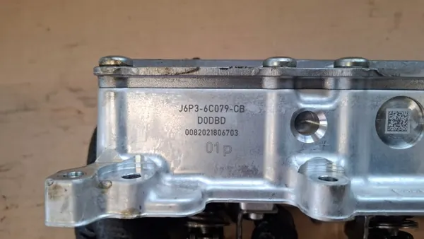 Bloc de soupape Land Rover Defender 3.0 SC OEM J6P3-6C079-CB image 3