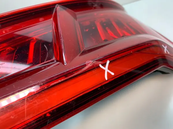 AUDI Q5 lámpara trasera derecha 80A945094B image 2