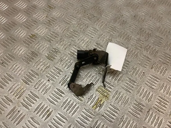 Höhensensor Hinterluftfederung Volvo XC90 2017 OEM 31681288 image 2