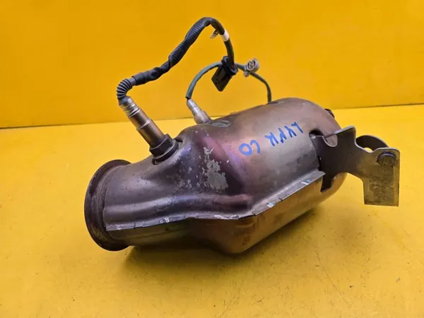 Lynk & Co 01 DPF-Katalysator OEM 8890526980 - Gebraucht image 2