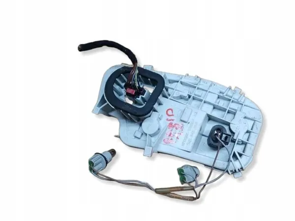 Skoda Rapid Achterlicht Inzet Rechts OEM 5JH945258 image 3