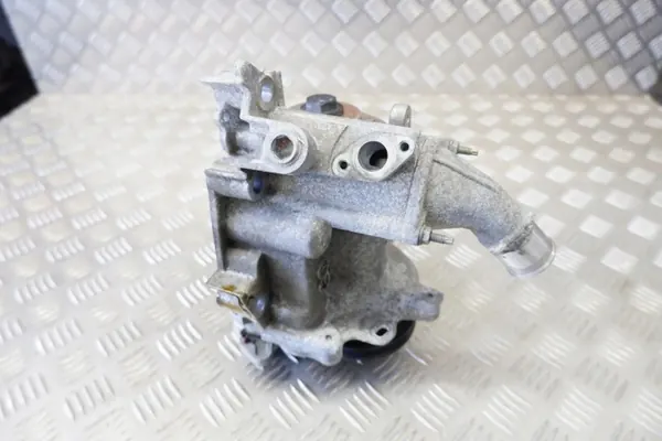 Waterpomp OEM 2241000432 voor Toyota RAV4 2.5H image 6