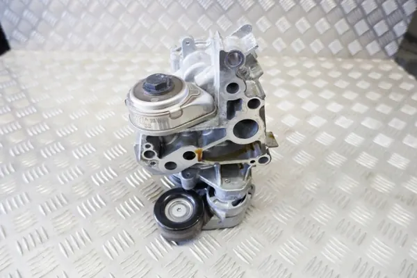 Waterpomp OEM 2241000432 voor Toyota RAV4 2.5H image 7