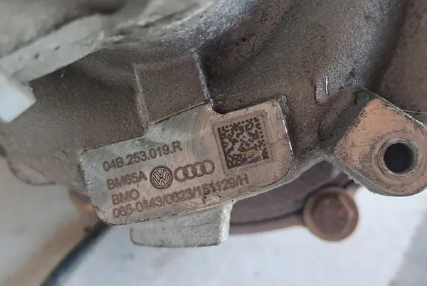 SEAT IBIZA IV 1.4 TDI Turboaggregat 04B253019R image 3