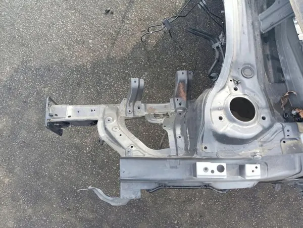 OEM 477220 Longarina esquerda para KIA Proceed III Lift image 4