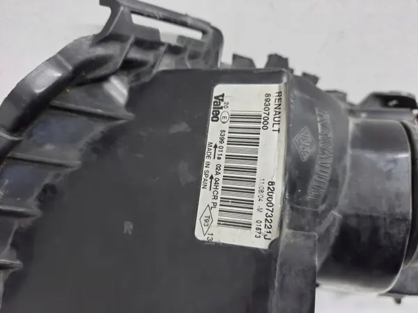 Faro delantero derecho Renault OE 8200073221C image 7