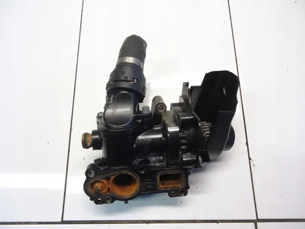 Vattenpump AUDI A4 B8 2.0TFSI 06H121026CF image 2