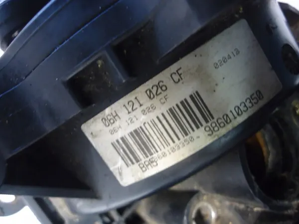 Vattenpump AUDI A4 B8 2.0TFSI 06H121026CF image 3