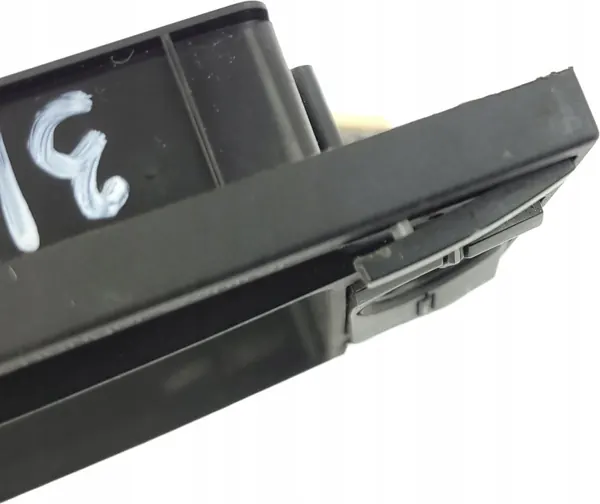 Cadre radio OEM 3B0035191G pour VW Passat B5 Golf 4 image 4