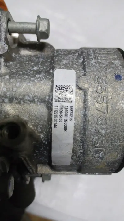Oljefilterhus OEM 55578235 för Opel Insignia B image 3