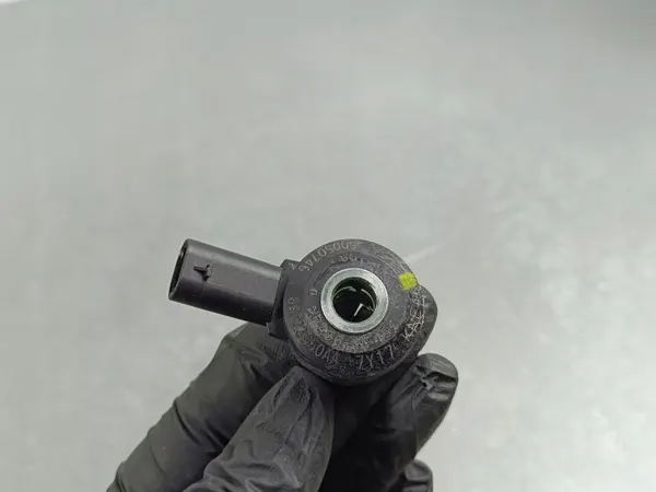 Jeep Renegade Klopsensor OEM 50050746 Gebruikt image 2