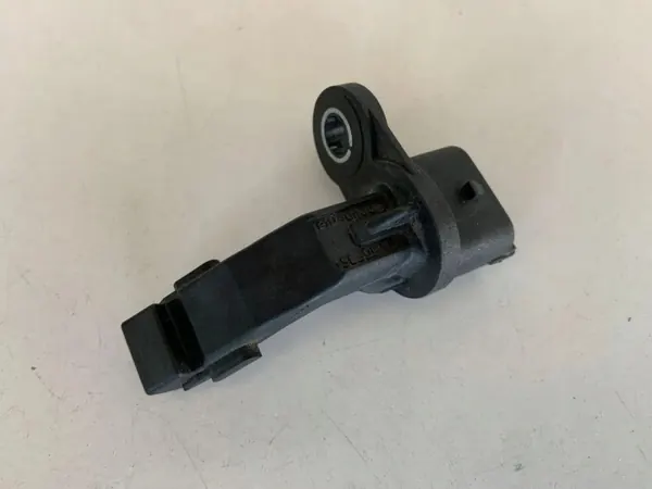 Capteur Position Arbre Mercedes OEM A2709050600 image 2