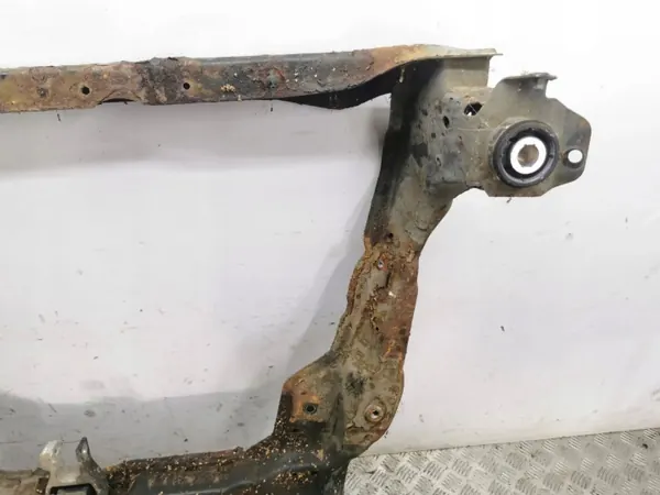 Volvo S60 2012 Sous-cadre avant OEM 2187760 image 3
