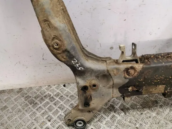 Volvo S60 2012 Sous-cadre avant OEM 2187760 image 5