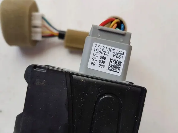 Motor de teto solar Nissan OE OEM JA006V1 para Navara D23 image 3