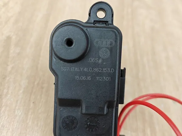 Bränsletanklockaktuator Audi A6 C7 4L0862153D image 5