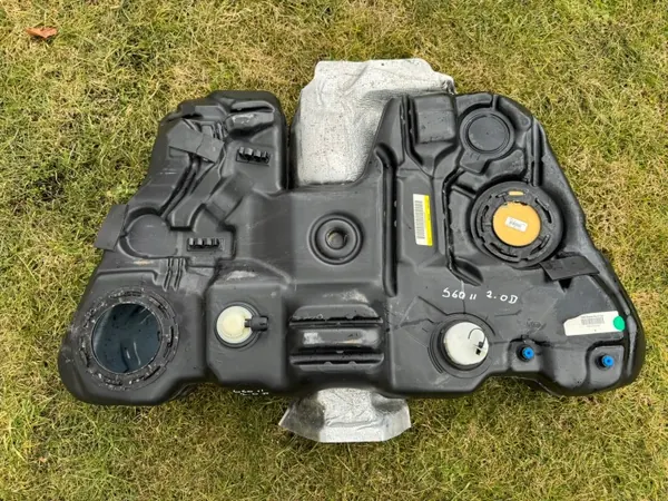 Bränsletank OEM 31331714 för Volvo S60 II V60 2.0D image 2