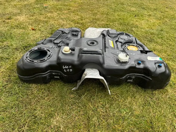 Bränsletank OEM 31331714 för Volvo S60 II V60 2.0D image 8