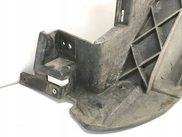 Mercedes GLE (W166 - C292) 2017 Front Bumper Corner A2928850124 image 2