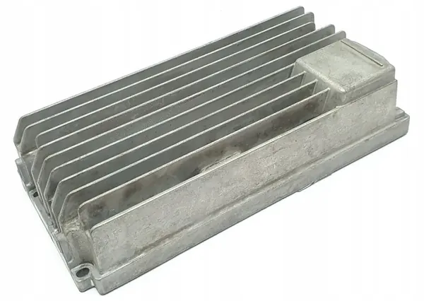 Bang & Olufsen förstärkare OEM 8T1035223A för Audi image 5