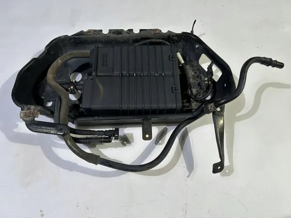 Filtre à charbon vapeur carburant Ford Mustang V 2010- OEM AR339E857A image 8