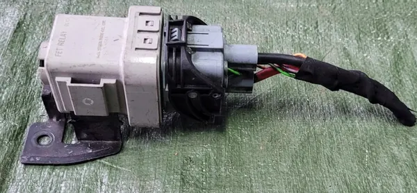 KIA SPORTAGE III IX35 2.0 CRDI Gloeiplug relais 36833-2F360 image 1