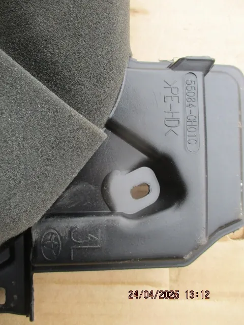 Toyota Aygo luchtkanaal OEM 55084-0H010 - Gebruikt image 3