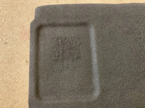 Alfombrilla de maletero OEM 85703GI000 para Hyundai Ioniq 5 image 4