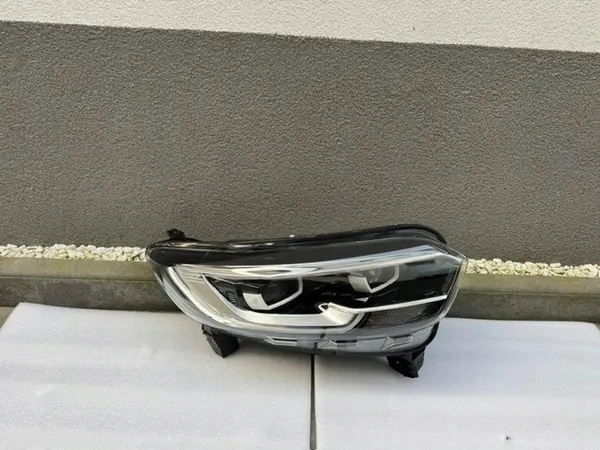 Oikea Ajovalo Renault Kadjar Full LED Ennen Facelift 2018 OEM image 2