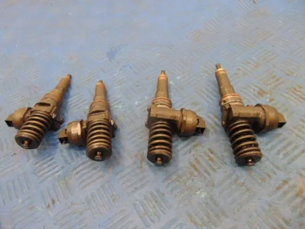 Injecteur Diesel Volkswagen Sharan 1.9D OEM 038130073AK image 2