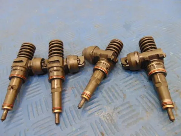 Injecteur Diesel Volkswagen Sharan 1.9D OEM 038130073AK image 4