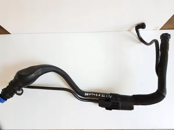AdBlue-Schlauch OEM 9815705980 für Citroen Berlingo 2019 image 8