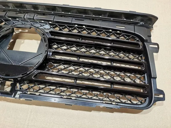 Grille Mercedes G-Class W463 AMG OEM A4638880400 image 8