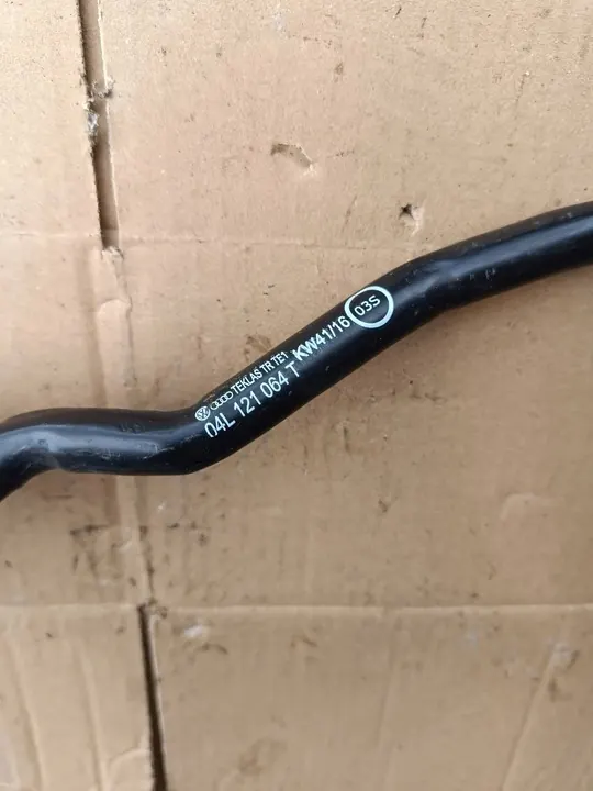 Vesiputki VW Golf T-Roc Seat Leon Audi A3 1.6TDI image 2