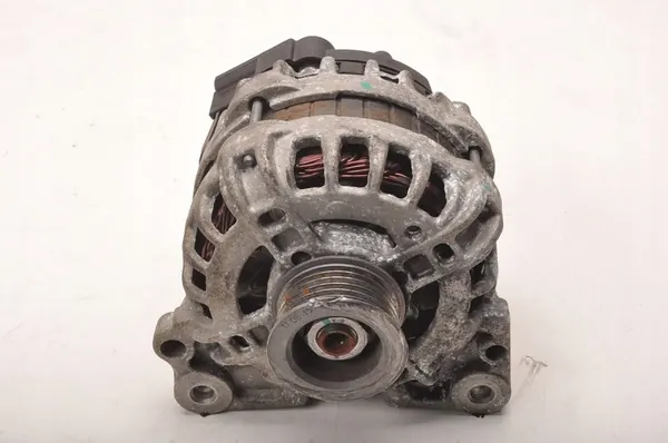 VW UP SKODA CITIGO 1.0 12V Vaihtovirtageneraattori 04C903023B image 4