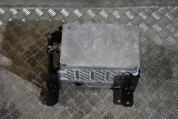 Hybridstartbatteri OEM A0009006920 20Ah image 2