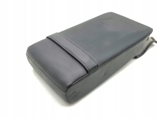 Infiniti Q50 2017 Bakre armstöd OEM AMD199625 image 8