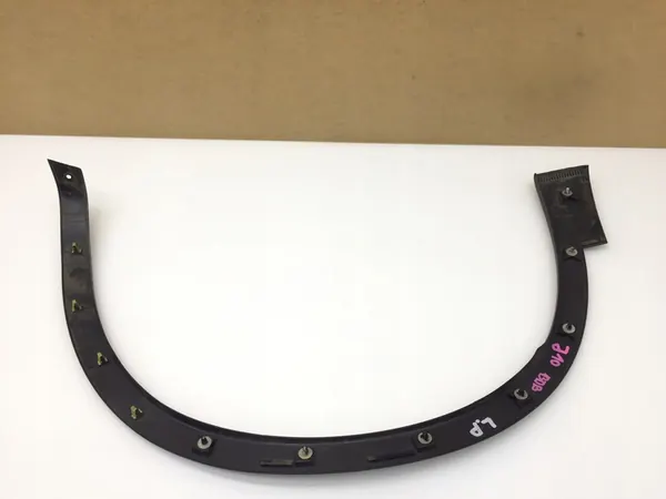 Vasemman etu lokasuojan trimmi Nissan Qashqai j10 image 2