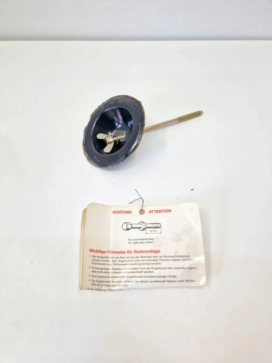 Soporte Rueda de Repuesto Mercedes-Benz OEM 1075840047 image 2