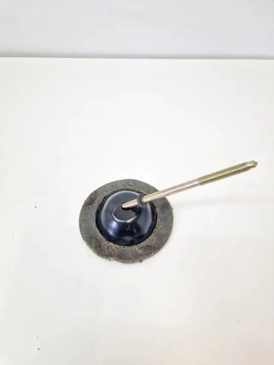 Soporte Rueda de Repuesto Mercedes-Benz OEM 1075840047 image 5
