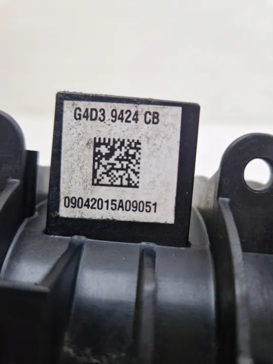 Colector de admisión Land Rover Evoque OEM G4D39424CB image 7