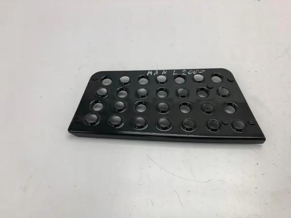 MAN L2000 Trittstufe OEM 6415105001N - Links image 2