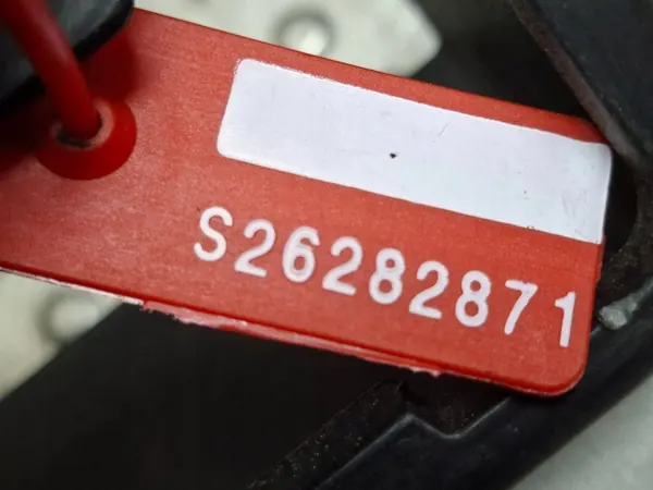 Cubierta cinturón trasero OEM S26282871 para Renault Arkana image 4