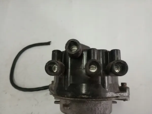 Bobina de encendido Hyundai OEM 27100-35010 Usada image 5