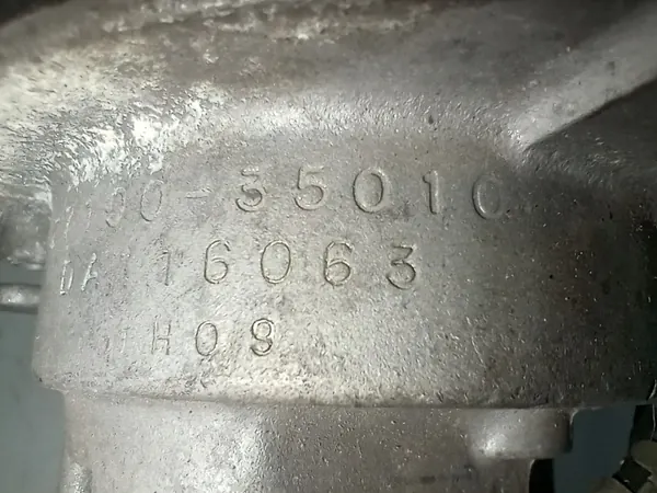 Bobina de encendido Hyundai OEM 27100-35010 Usada image 8